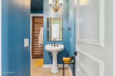 6428 W Eugie Avenue, Glendale, AZ 85304 - Photo 40