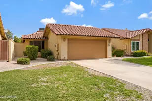 4790 E Navajo St, Phoenix, AZ 85044 - Photo 2