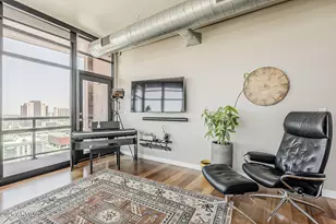 310 S 4th St, Phoenix, AZ 85004 - Photo 6