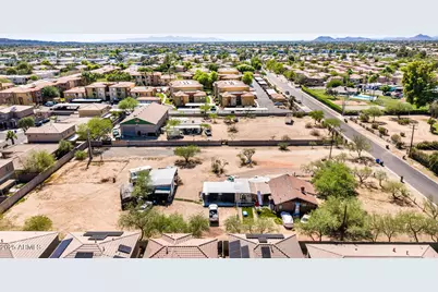 1851 E Campo Bello Drive #19, Phoenix, AZ 85022 - Photo 6