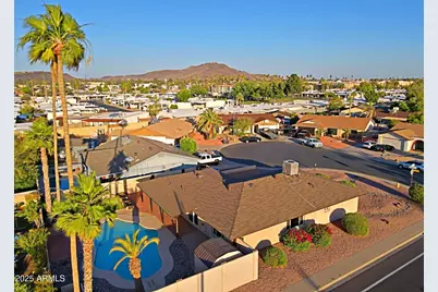 3054 W Redfield, Phoenix, AZ 85053 - Photo 1