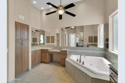 8031 W Morten Avenue, Glendale, AZ 85303 - Photo 44