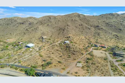 3425 E Highline Canal Road, Phoenix, AZ 85042 - Photo 2