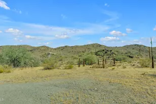 3425 E Highline Canal Rd, Phoenix, AZ 85042 - Photo 12