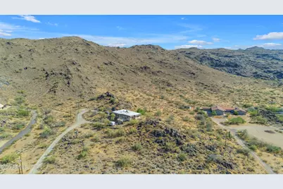 3425 E Highline Canal Road, Phoenix, AZ 85042 - Photo 14