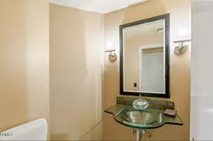 1040 E Osborn Rd, Phoenix, AZ 85014 - Photo 24