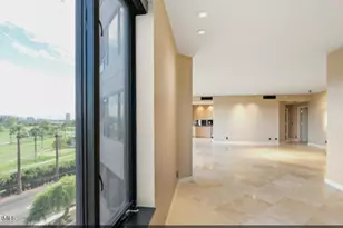 1040 E Osborn Rd, Phoenix, AZ 85014 - Photo 16