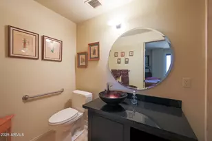 1040 E Osborn Rd, Phoenix, AZ 85014 - Photo 36