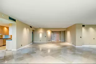 1040 E Osborn Rd, Phoenix, AZ 85014 - Photo 12