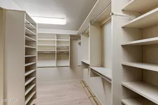 1040 E Osborn Rd, Phoenix, AZ 85014 - Photo 32