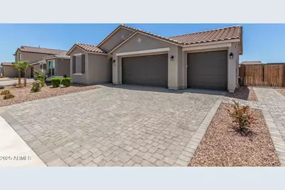 17973 W Ashley Drive, Goodyear, AZ 85338 - Photo 2
