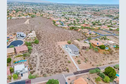 18249 N 13th Place #1, Phoenix, AZ 85022 - Photo 12