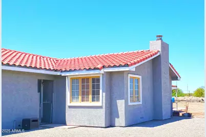 69762 Old Bell Road, Salome, AZ 85348 - Photo 14