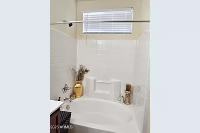 5616 W Hidalgo Avenue, Laveen, AZ 85339 - Photo 14