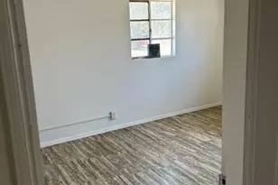 127 E Apache St, Huachuca City, AZ 85616 - Photo 16