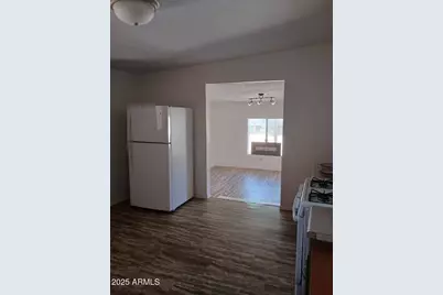 127 E Apache Street, Huachuca City, AZ 85616 - Photo 10