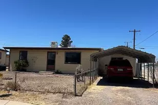 127 E Apache St, Huachuca City, AZ 85616 - Photo 4