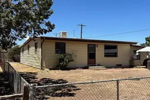 127 E Apache St, Huachuca City, AZ 85616 - Photo 1