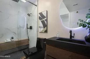 8317 E Orange Blossom Ln, Scottsdale, AZ 85250 - Photo 24