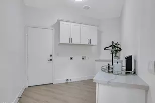 3903 E Melody Dr, Phoenix, AZ 85042 - Photo 76