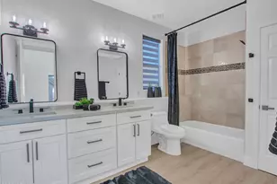 3903 E Melody Dr, Phoenix, AZ 85042 - Photo 54