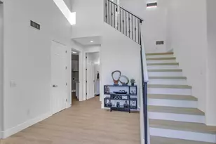 3903 E Melody Dr, Phoenix, AZ 85042 - Photo 10