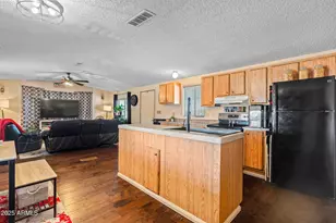 2609 W Southern Ave, Tempe, AZ 85282 - Photo 1