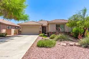 7617 E Desert Honeysuckle Dr, Gold Canyon, AZ 85118 - Photo 2