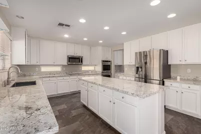 4122 E Palm Beach Drive, Chandler, AZ 85249 - Photo 1