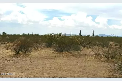 218Xx W Galvin Street W #4, Wittmann, AZ 85361 - Photo 4
