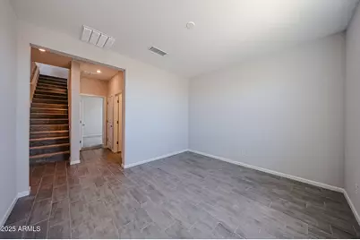 18090 W Creedance Boulevard, Surprise, AZ 85387 - Photo 6