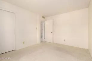 11627 S Iroquois Dr, Phoenix, AZ 85044 - Photo 24