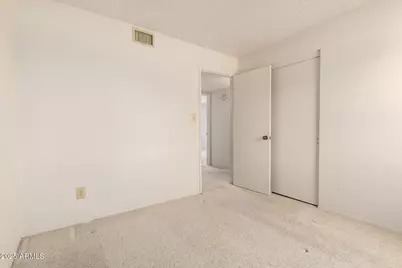 11627 S Iroquois Drive, Phoenix, AZ 85044 - Photo 22