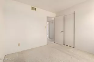 11627 S Iroquois Dr, Phoenix, AZ 85044 - Photo 22