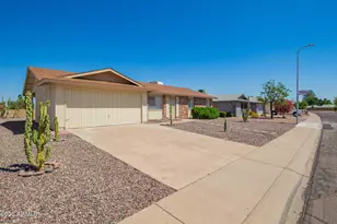 11627 S Iroquois Dr, Phoenix, AZ 85044 - Photo 2