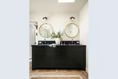 3186 E Stella Lane, Phoenix, AZ 85016 - Photo 28