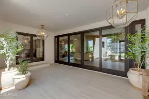 3186 E Stella Ln, Phoenix, AZ 85016 - Photo 32