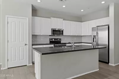 29302 N 126th Lane, Peoria, AZ 85383 - Photo 10