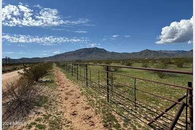 00Xx N 529th Ave Parcel 2B -- #-, Aguila, AZ 85320 - Photo 2