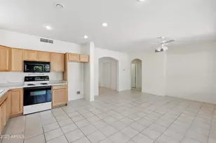 17934 W Deneen Way, Surprise, AZ 85374 - Photo 4