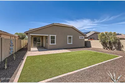 7614 W Fetlock Trail, Peoria, AZ 85383 - Photo 26