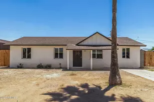 3933 W Nancy Ln, Phoenix, AZ 85041 - Photo 2