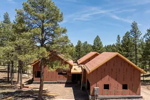 3682 S Woodland Hills Dr, Flagstaff, AZ 86005 - Photo 2