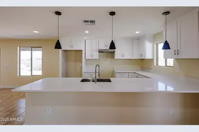 8230 S 351st Lane, Tonopah, AZ 85354 - Photo 16