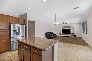 23733 S 209th Pl, Queen Creek, AZ 85142 - Photo 12