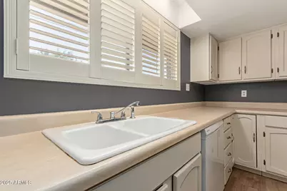 3825 W Royal Palm Road, Phoenix, AZ 85051 - Photo 12