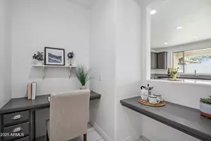 22341 N 100th Ln, Peoria, AZ 85383 - Photo 6