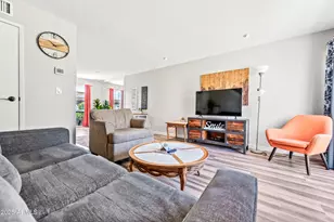 4630 N 68th St, Scottsdale, AZ 85251 - Photo 6