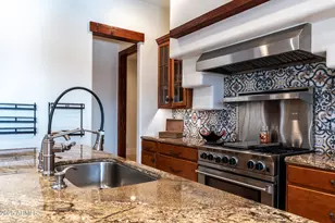 8214 N 16th St, Phoenix, AZ 85020 - Photo 18