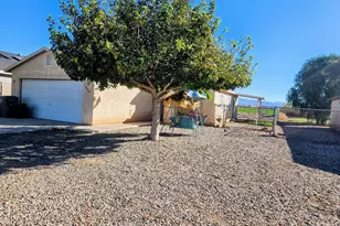 9754 S Arizona Dr, Mohave Valley, AZ 86440 - Photo 2